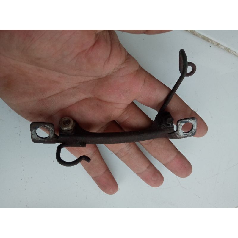 Bereket dudukan kumis gl100/gl125 ORI COPOTAN