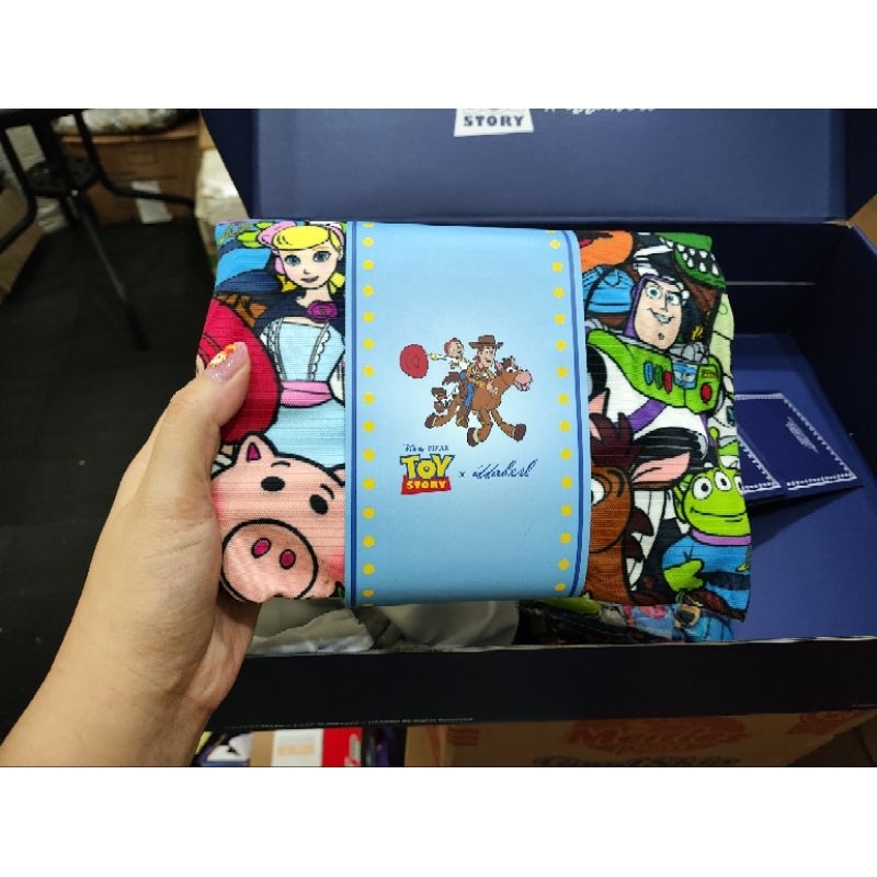 Ittaherl x Disney Toy Story size 38 lengkap