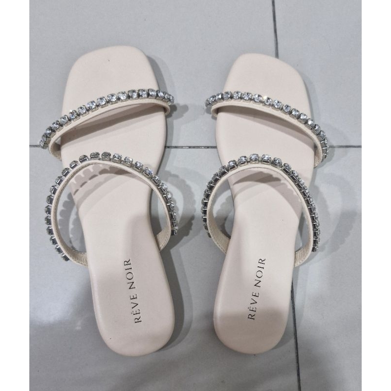 Sandal Flat Revenoir