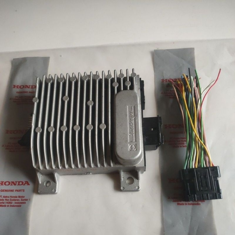 ECU  Adv 150 Honda ADV 150 plus soket  ECU minus soket pecah di jamin fungsi asli original