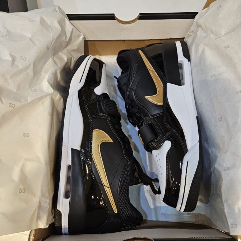 Sepatu Air Jordan Legacy 312 Low Black/Metalic Gold Original Black