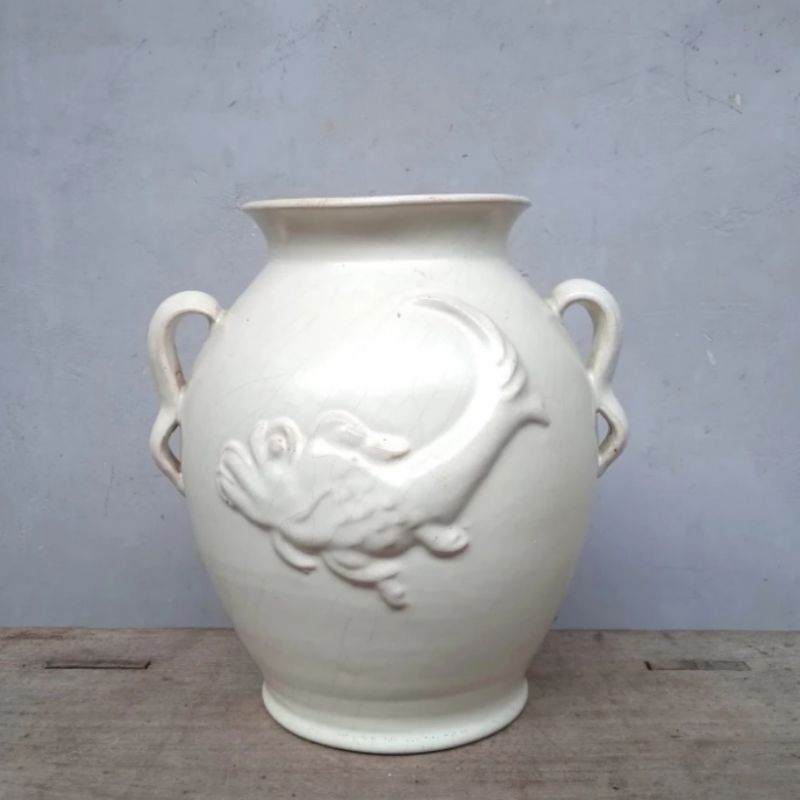 Antik Porselen Cina Guci Glazur Putih Motif Ikan Tua Utuh Layak Koleksi