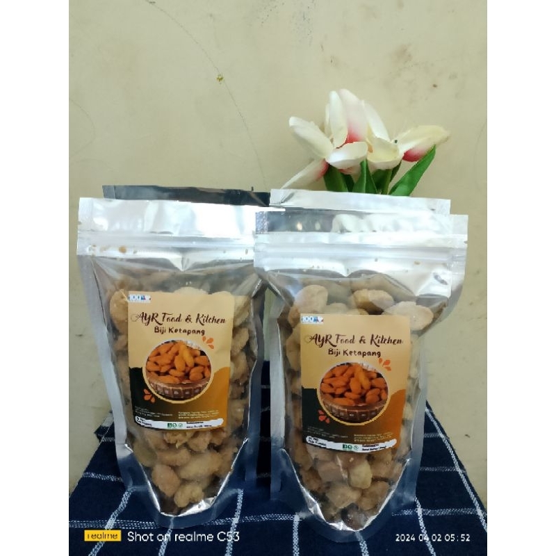 

kue Biji Ketapang/ Biji Ketapang