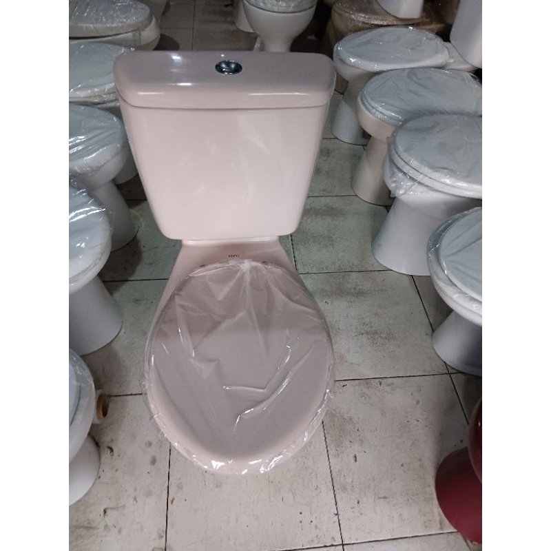 Closet duduk merek toto cw 660 j warna pastel pink Free ongkir Khusus jadetabek