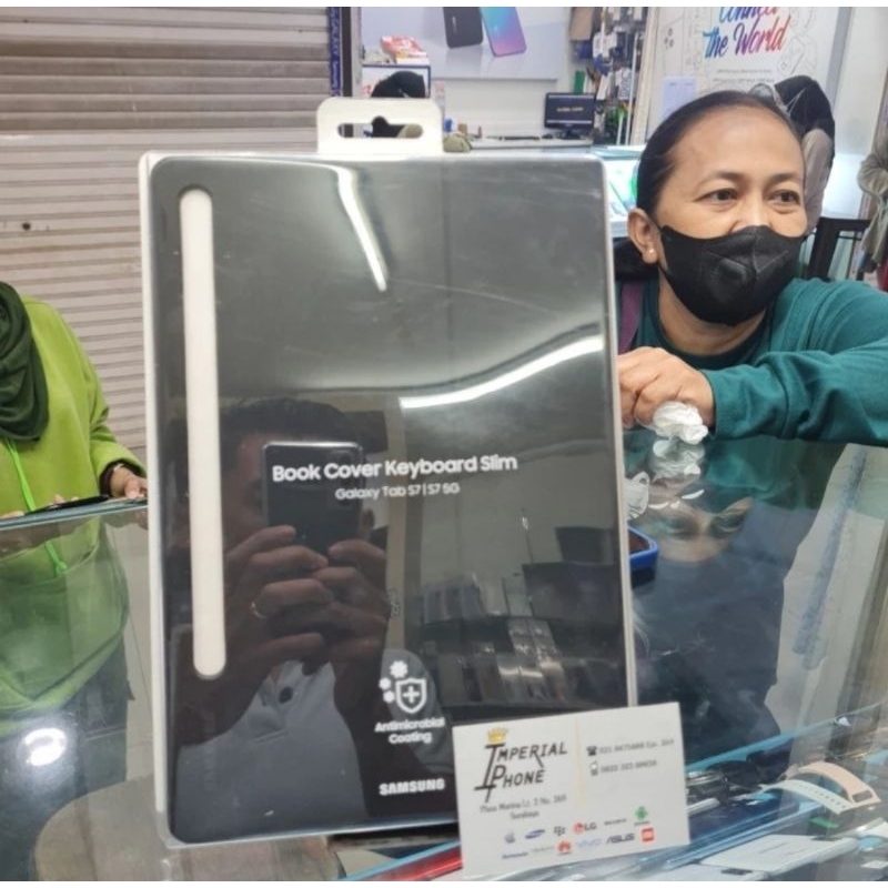 samsung bookcover keyboard galaxy tab s7/s8 resmi second