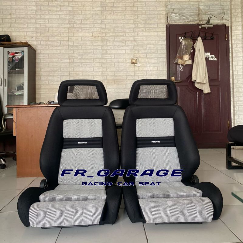 JOK MOBIL RACING LX HITAM PUTIH / JOK RACING MOBIL UNIVERSAL