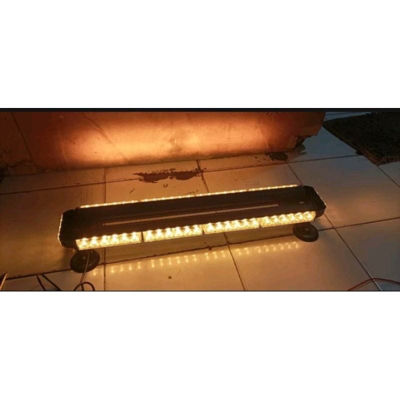 lampu cahaya kedip lighbar mini rofftop 318-4 panjang 65 cm 54 LED.