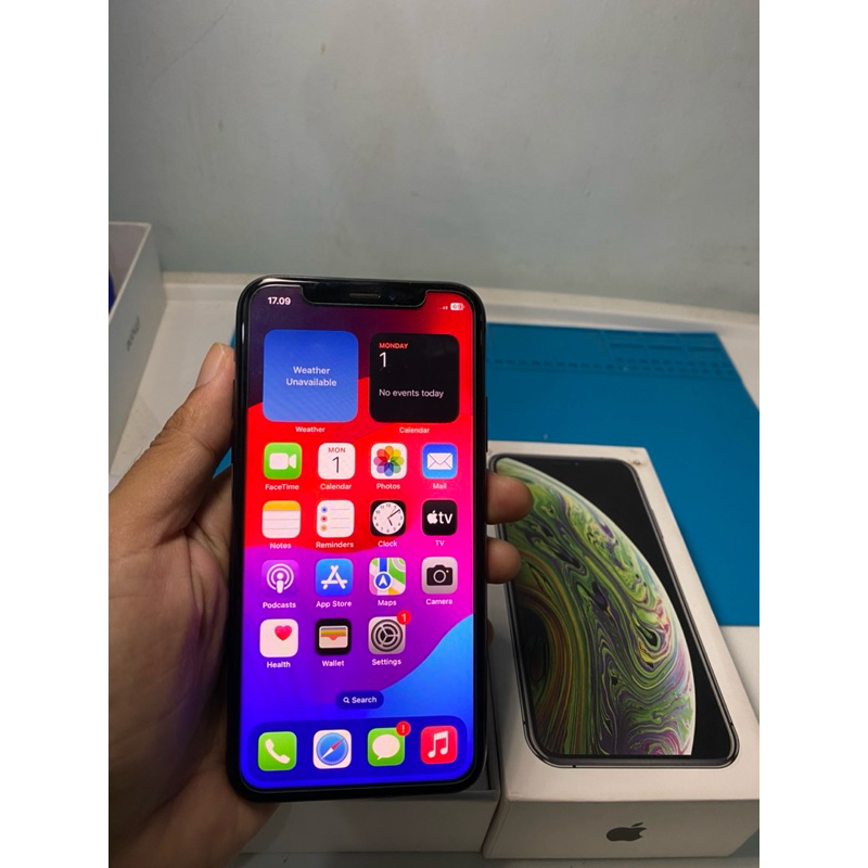 iPhone Xs 64