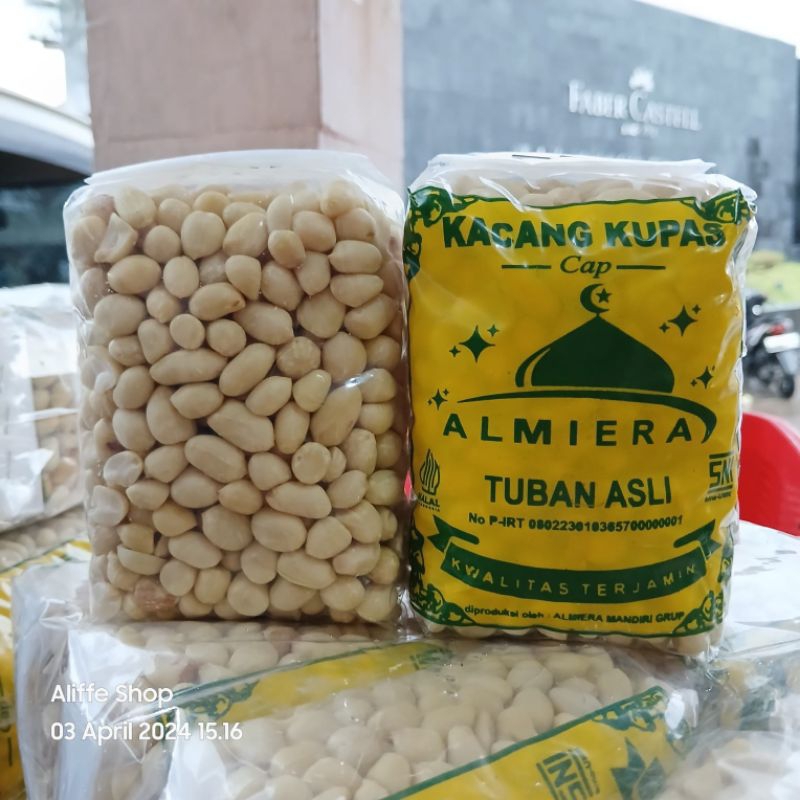 

1 pack kacang kupas kacang tuban asli almiera