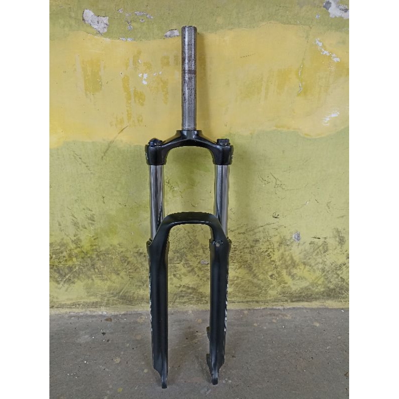 fork suntour xcm 27,5 travel 120 lock