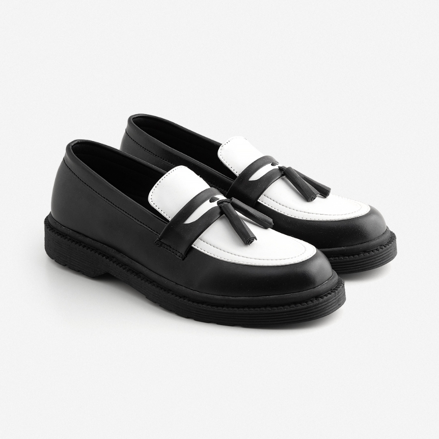 VCTS - Loafers Penny Black White Tassel - Sepatu Loafers Pria