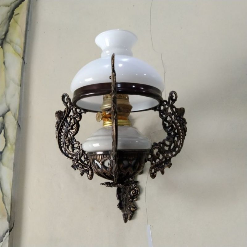 Lampu Dekorasi Dinding Antik Kuno Kuningan