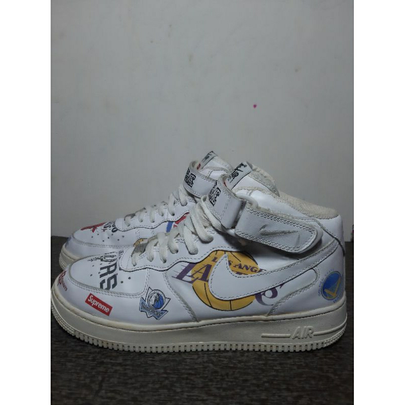 Nike Air Force 1 Mid 07 Supreme