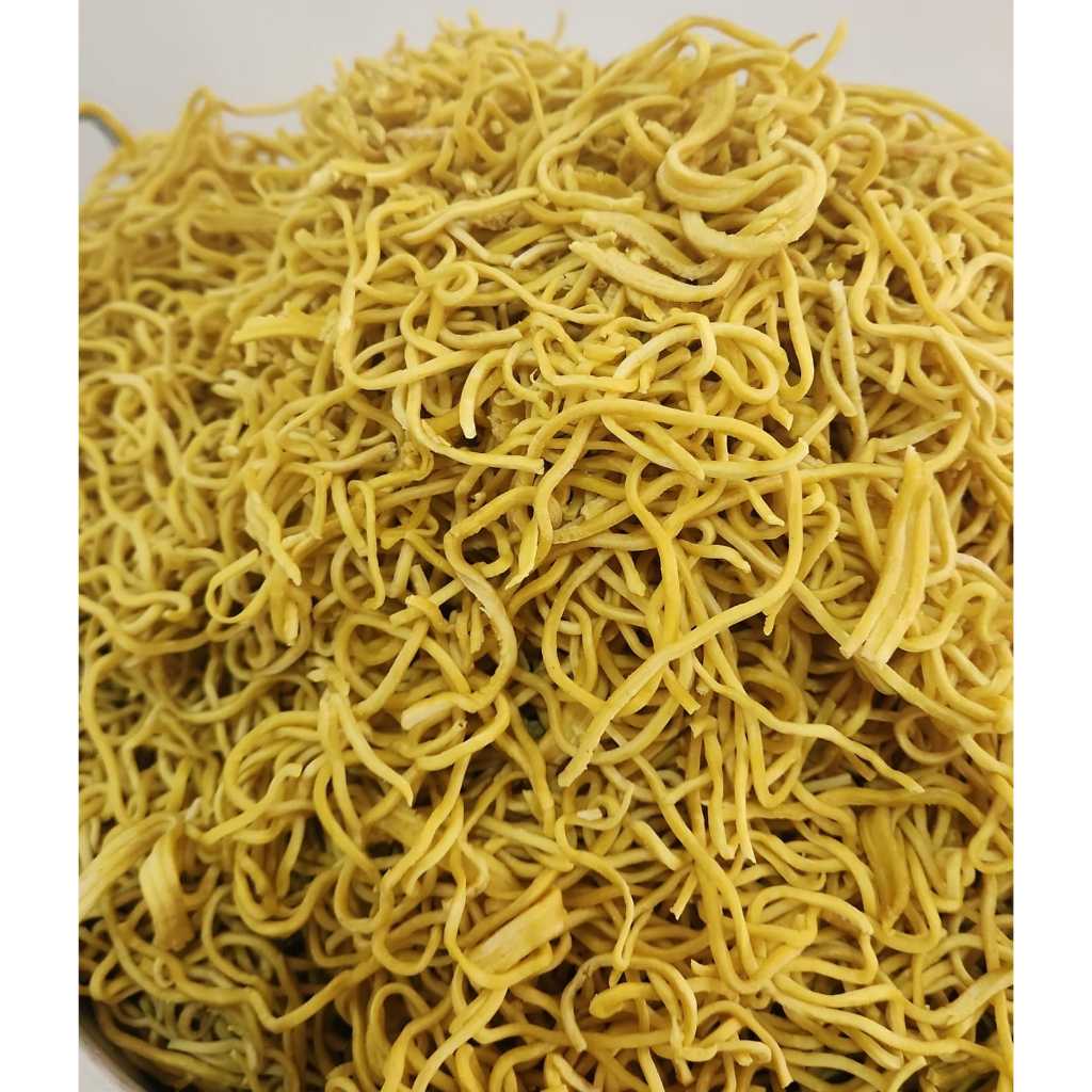 

Mie Kuah Makassar 1 kg mie besar hokkian pangsit