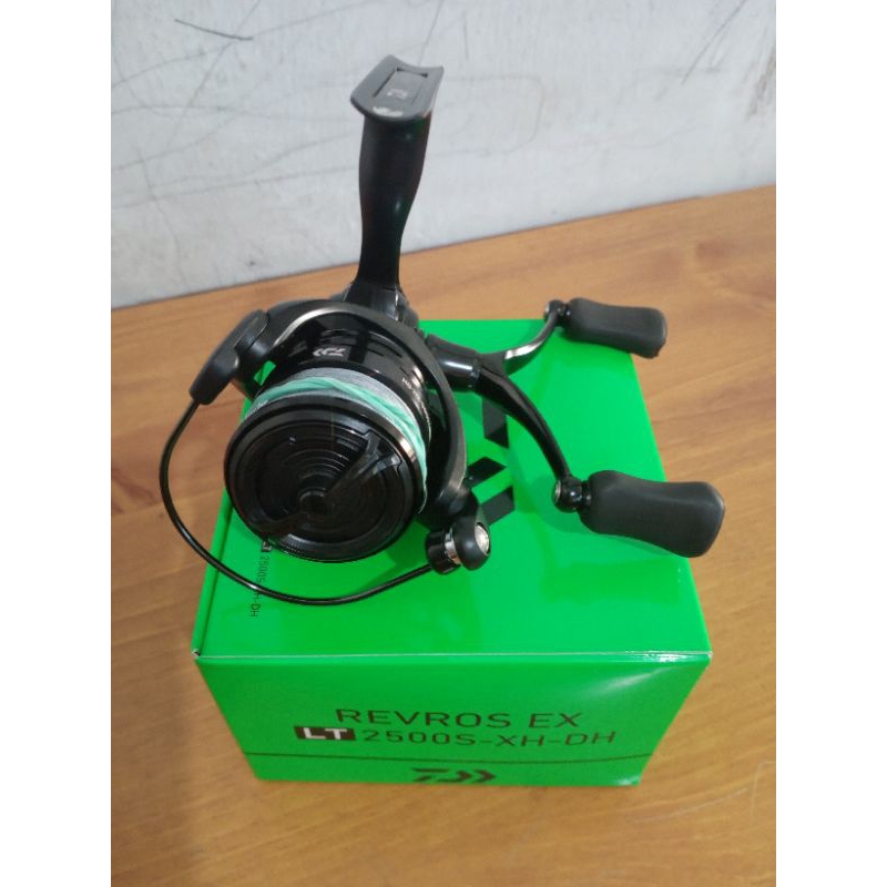 Reel Daiwa Revros EX LT 2500S-XH-DH
