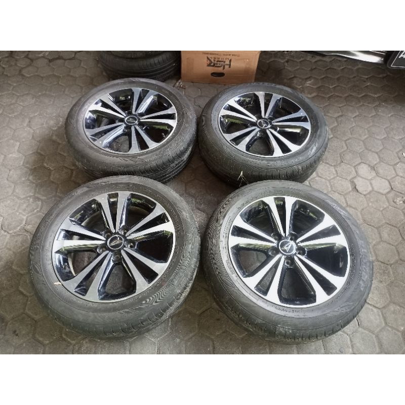 VELG MOBIL BEKAS STD NEW TERIOS RING 17 PCD 5X114 + BAN 215 60 17 DUNLOP ENASAVE