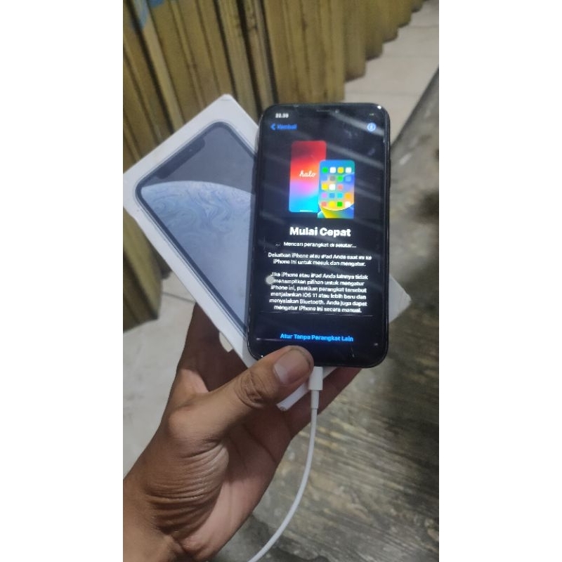 iPhone xr 64gb