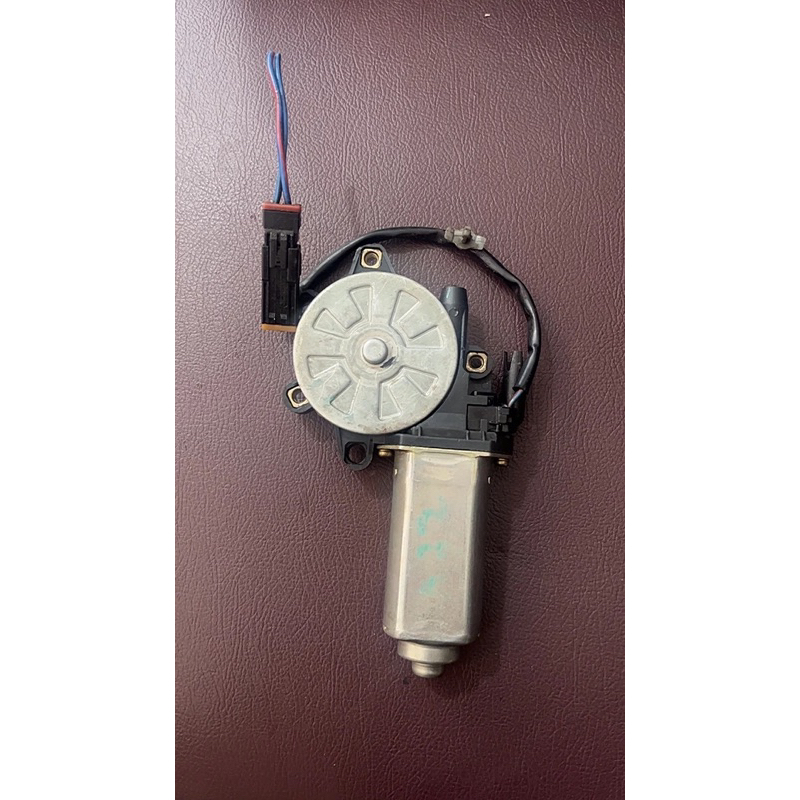 Dinamo Power Window Lancer CK4 Terano Kiri Belakang