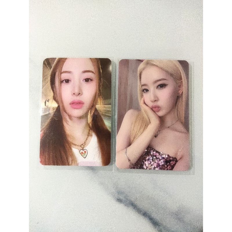 le sserafim yunjin stayc sieun antifragile young-luv.com pob album photocard kpop ready