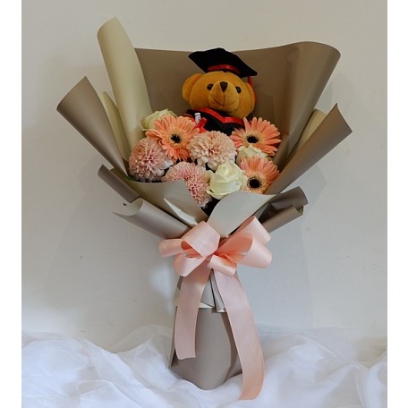 Buket Bunga Wisuda / Buket Bunga Asli / Buket Boneka / Sweet Bloom