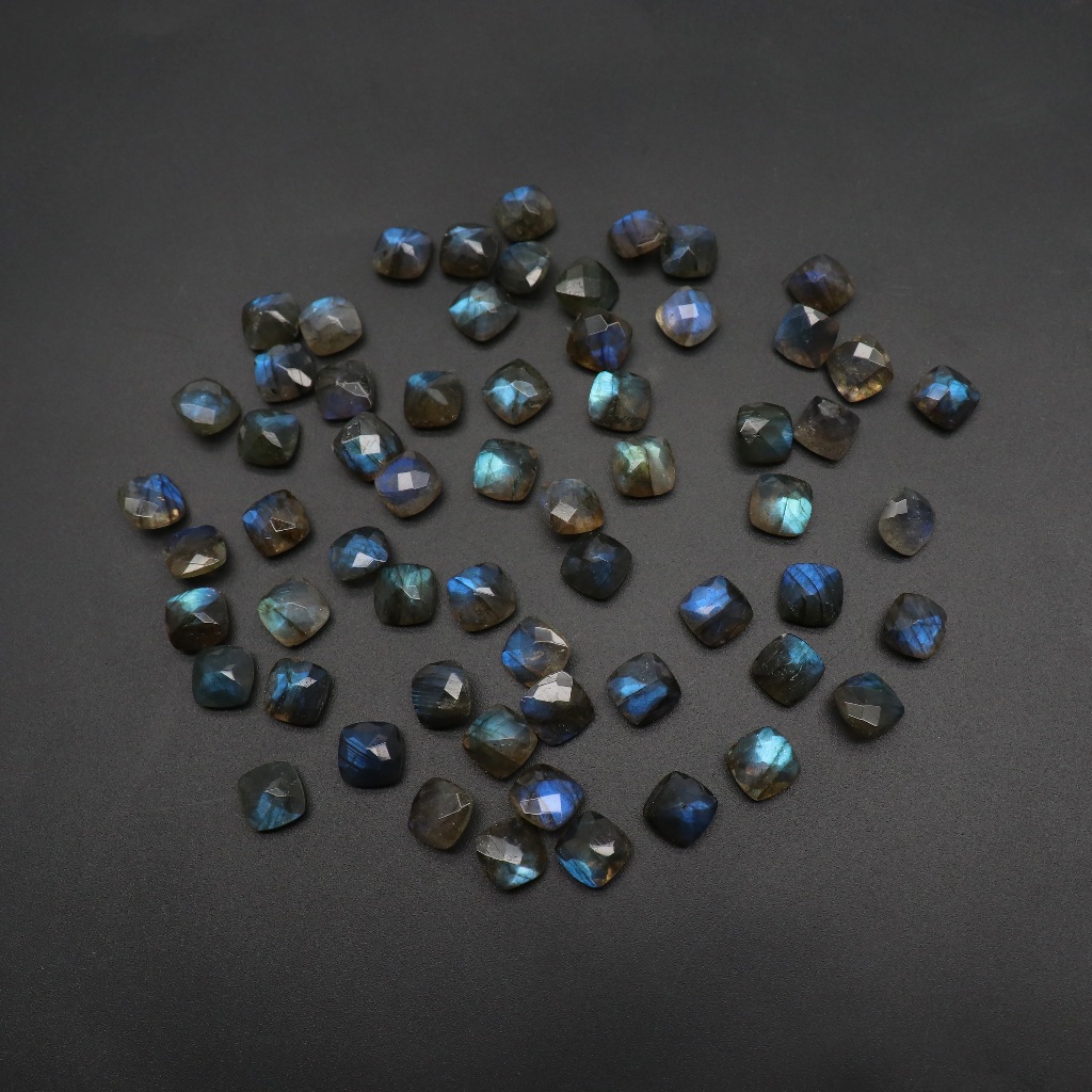 NATURAL LABRADORITE SIZE 8 mm BENTUK CUSHION CHECKERBOARD FACETED | BATU PERMATA NATURAL LABRADORITE