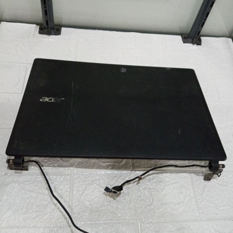 kesing casing,laptop acer aspire14 ES1-411,engsle&fleksibel