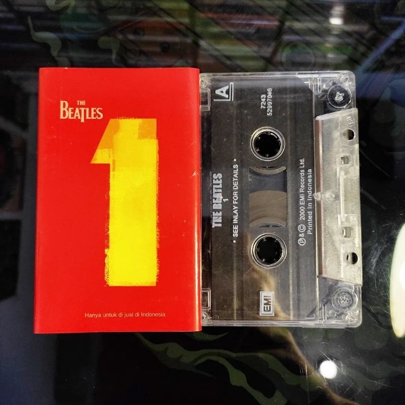 KASET PITA THE BEATLES 1
