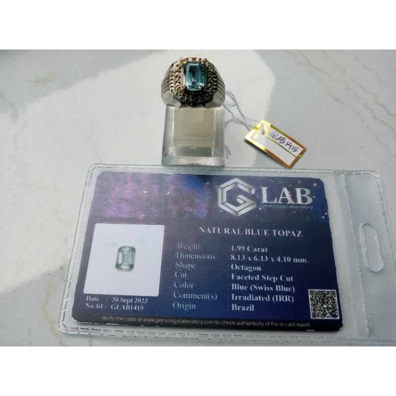 Natural blue topaz Swiss