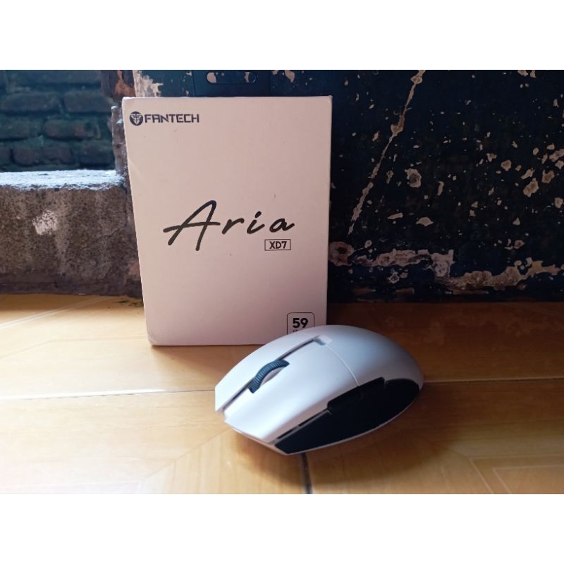 Fantech Aria XD7 |Not XD3 V3 XD5 Helios II Daxa Air MM712 Ajazz Lamzu Pulsar Viper Mini Deathadder V