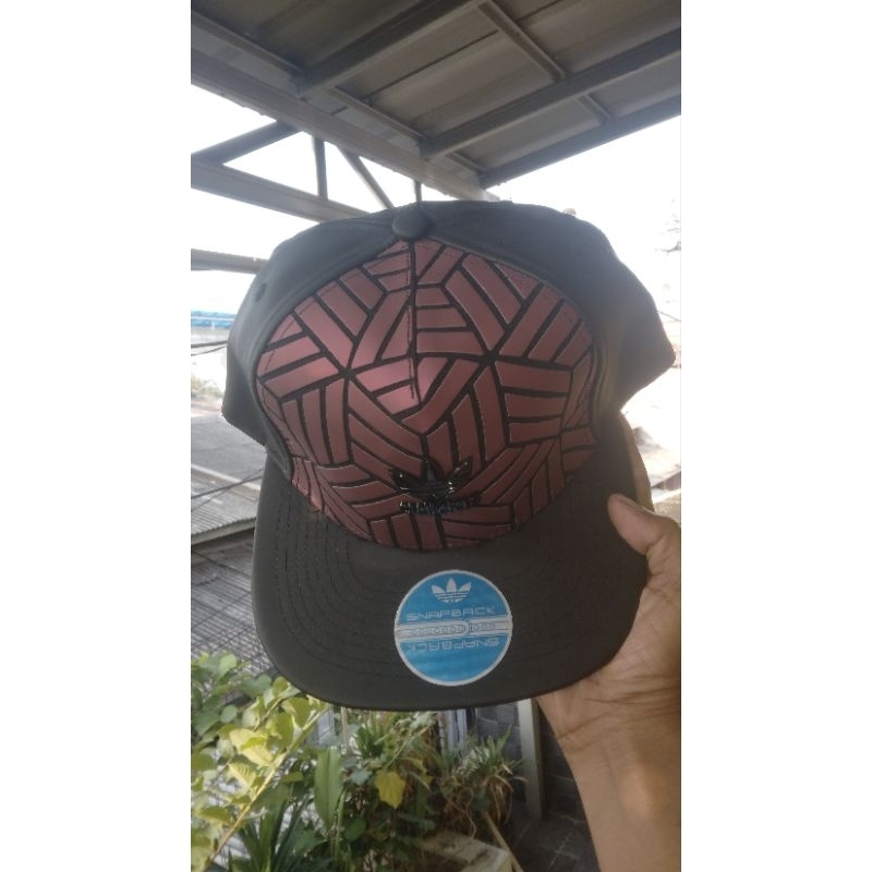 Topi adidas Premium import