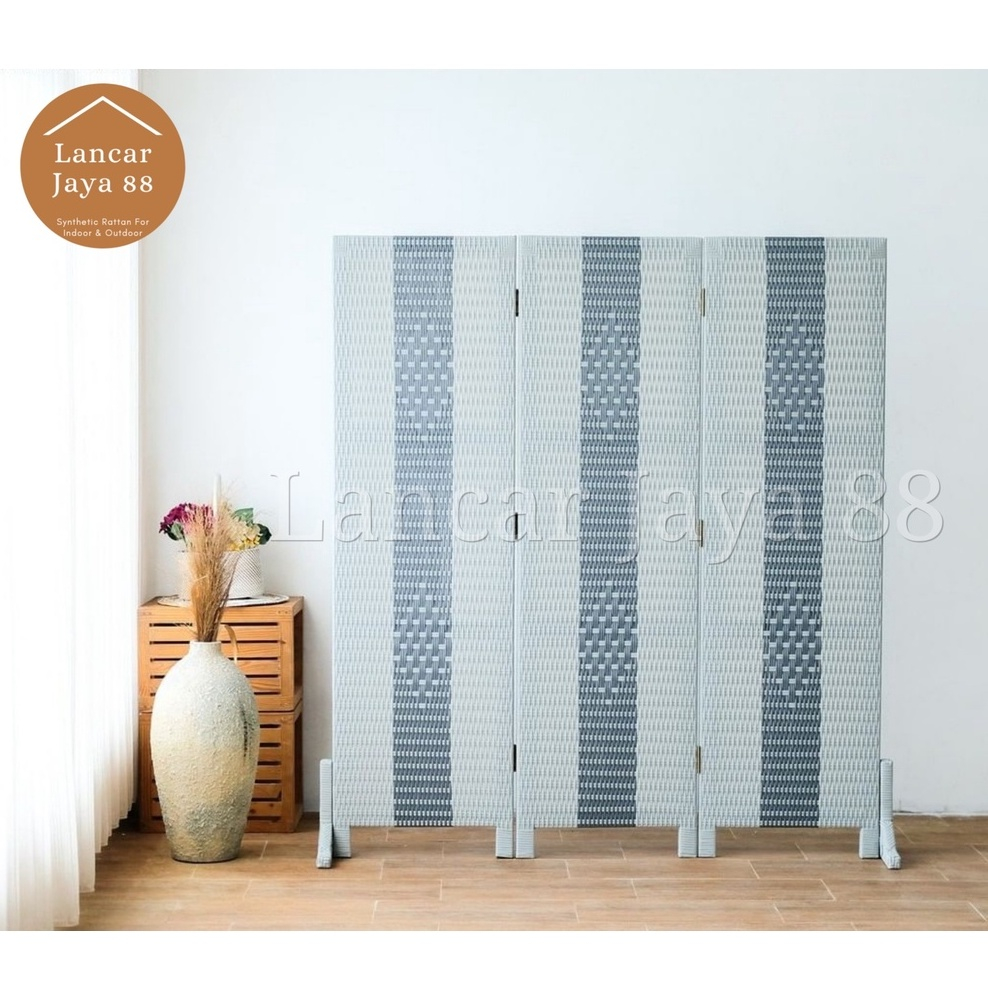 Sketsel Ruangan Rotan Sintetis 3 Panel Tinggi 170 Cm