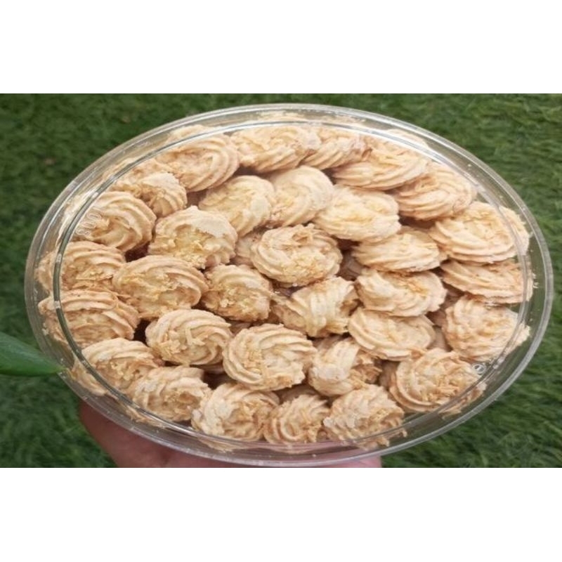 

Kue sagu keju "Mom Gaby :)