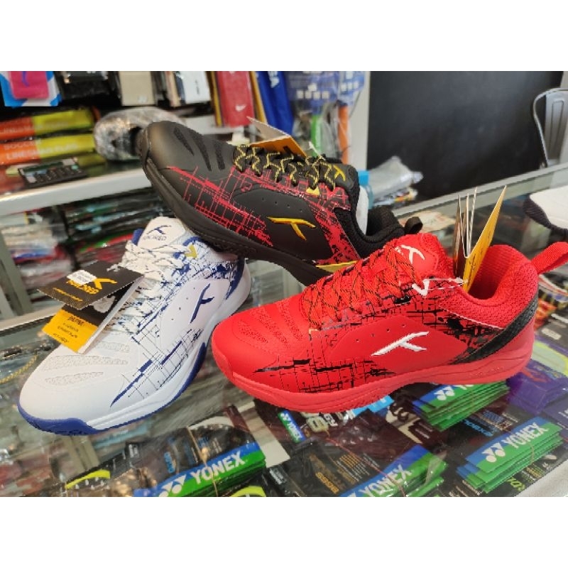 sepatu badminton bulutangkis HUNDRED beast 2