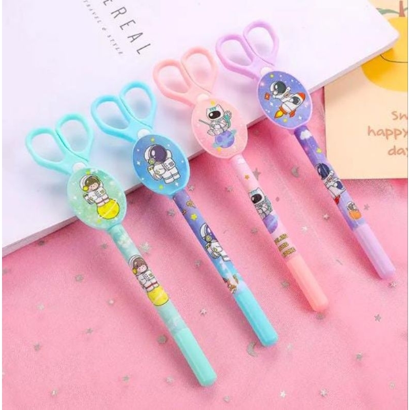

Gel Pen Gunting Kecil Astronot