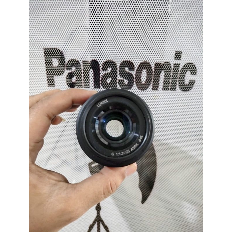 Panasonic Lumix 25mm F1.7 G ASPH - Lensa Lumix M4/3