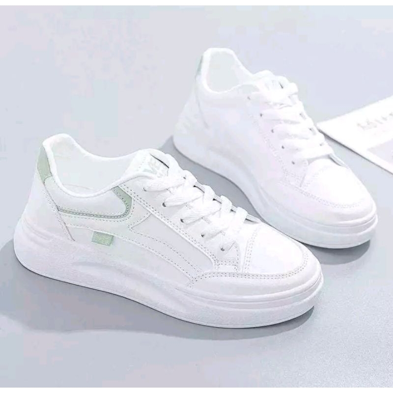 Sepatu wanita sneaker AK Korean Style