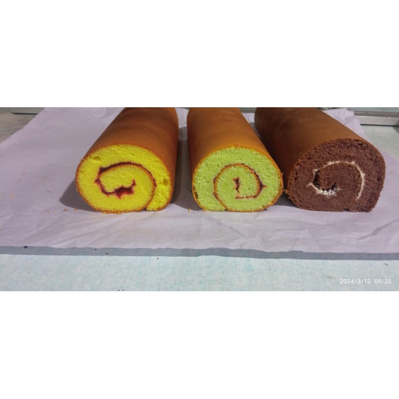 

Bolu Gulung/Roll Cake