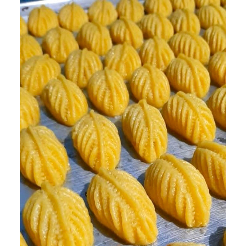 

Nastar Daun Wisman Toples 250 gr