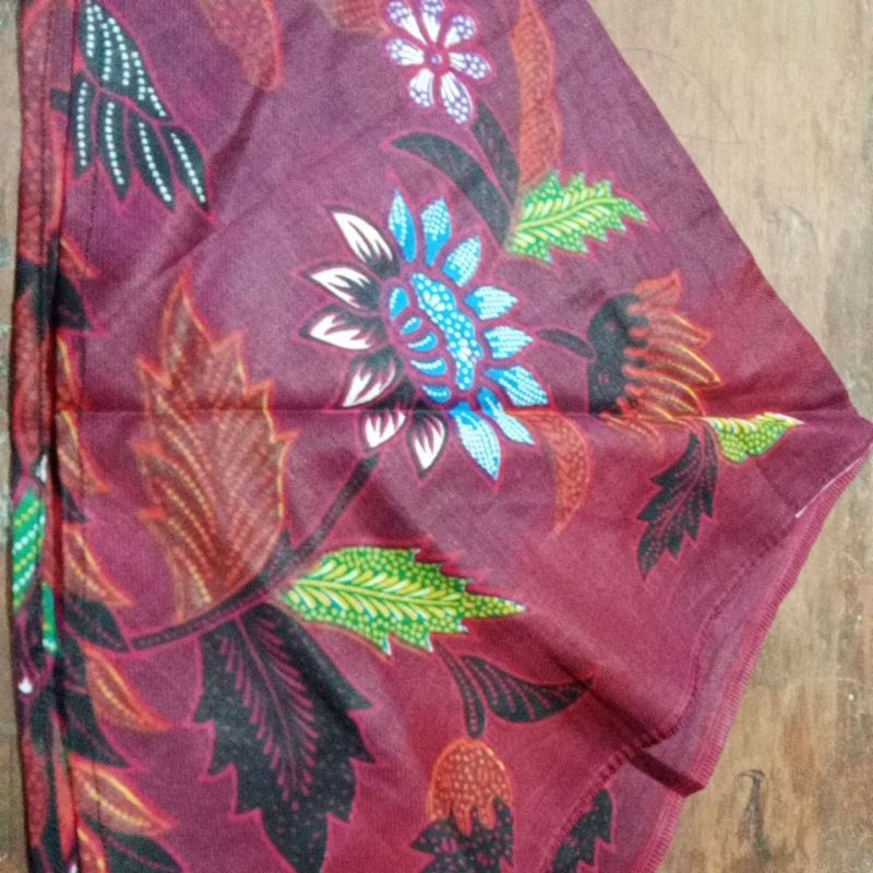 udeng segi tiga madura