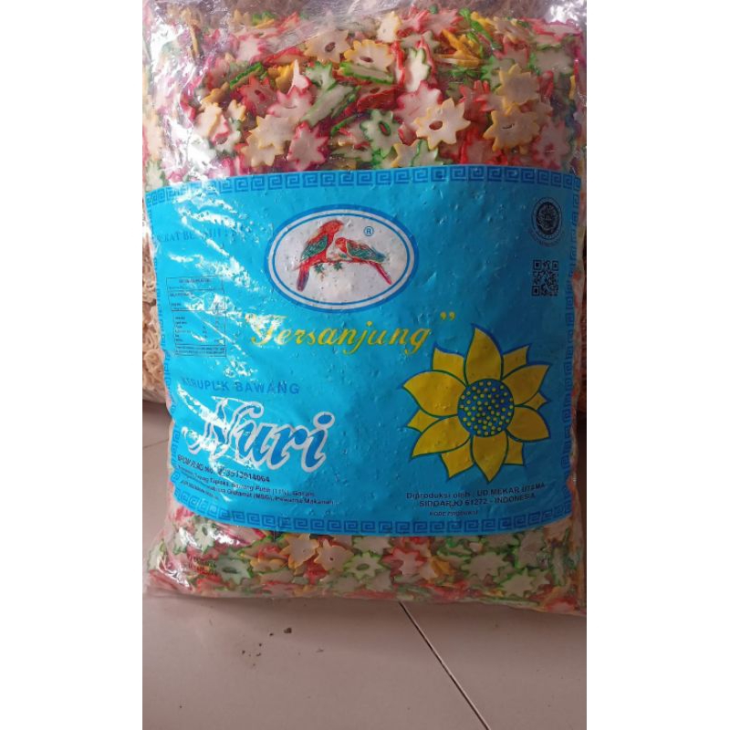 

Kerupuk tersanjung nuri 500g