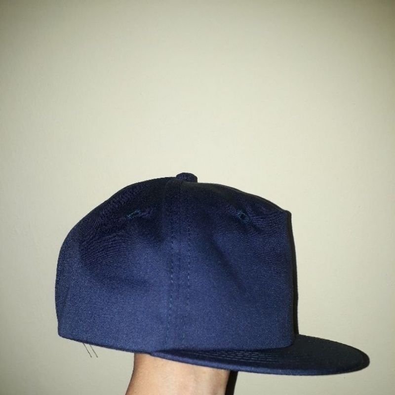 topi lidah pendek nyaman di pake tampilan keren