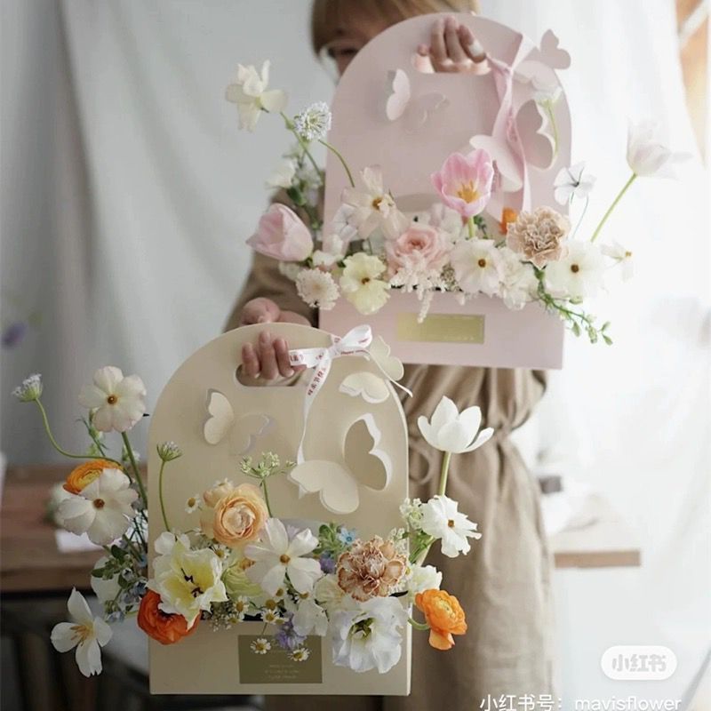 

Kotak Bunga Kupu - kupu | Flower Box | Box Bunga | Tas Bunga | Kotak Bunga | Kotak Butterfly