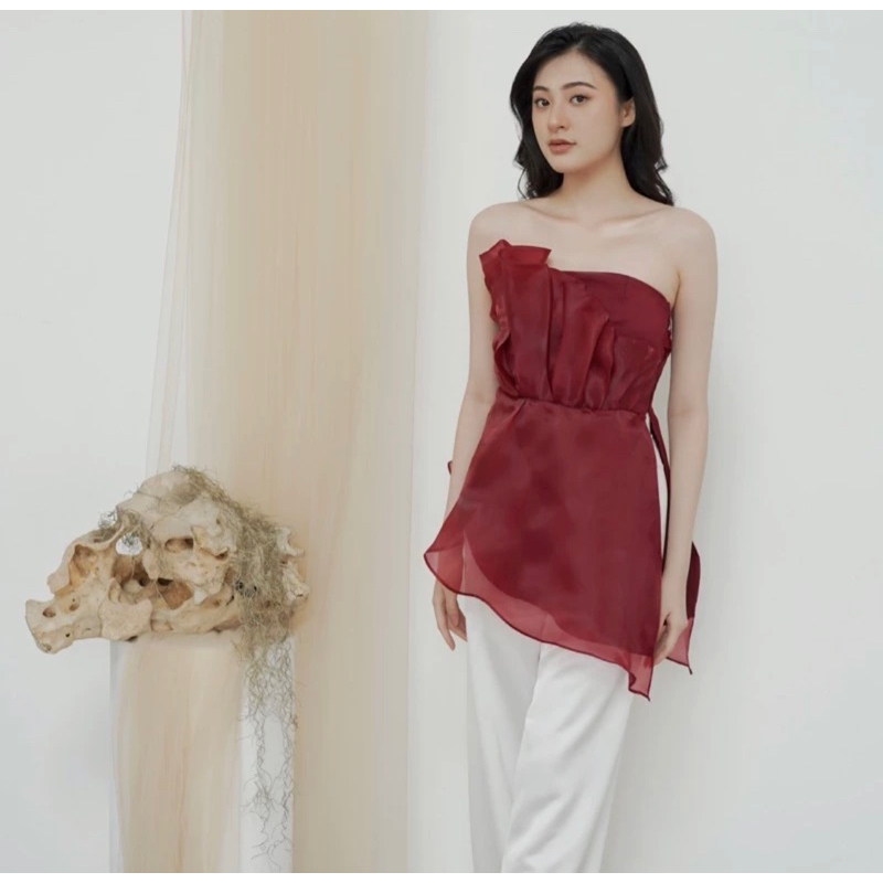 preloved giea top maroon / top organza maroon / top organza / tube top organza / organza top maroon 