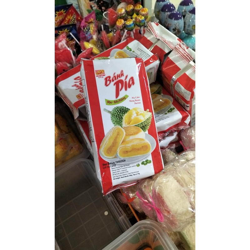 

PIA DURIAN ASLI VIETNAM BANH PIA