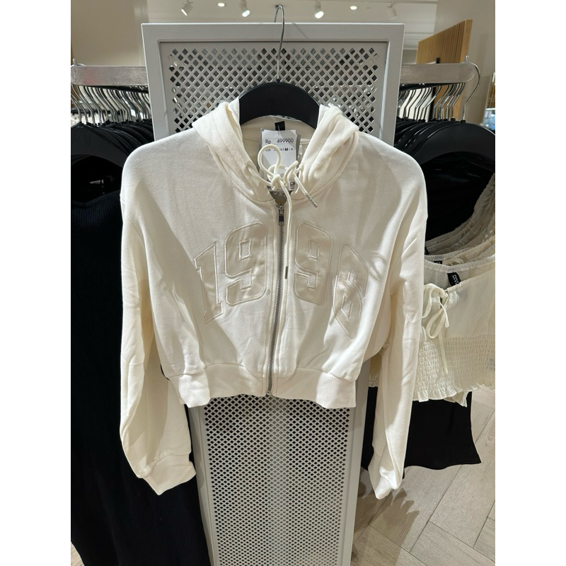 Hnm hoodie crop SALE ORIGINAL STORE FREE PAPERBAG