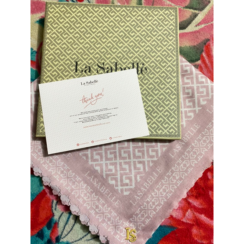 Lasabelle preloved series Abu dhabi Deira blossom