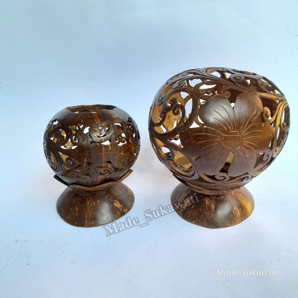 Kerajinan wadah tempat lilin lampu Hiasan Batok kelapa ukir kerajinan handmade dekorasi bali