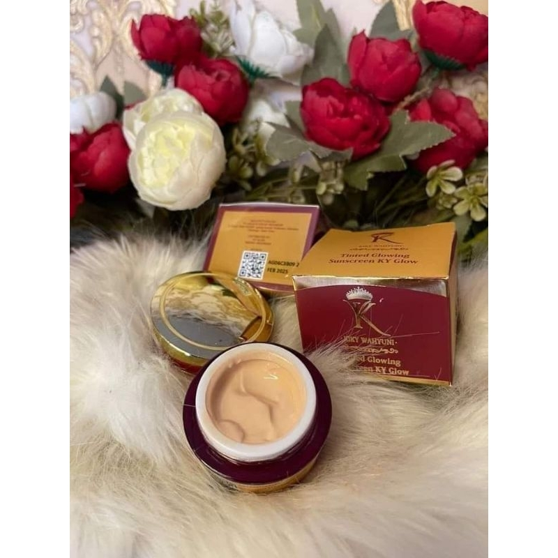 KY Glow Tinted Glowing Sunscreen