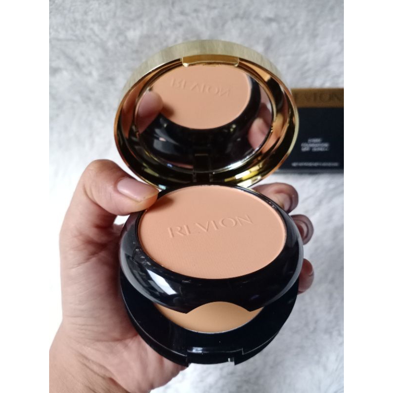 Bedak Revlon 2in1 bedak padat dan bedak basah