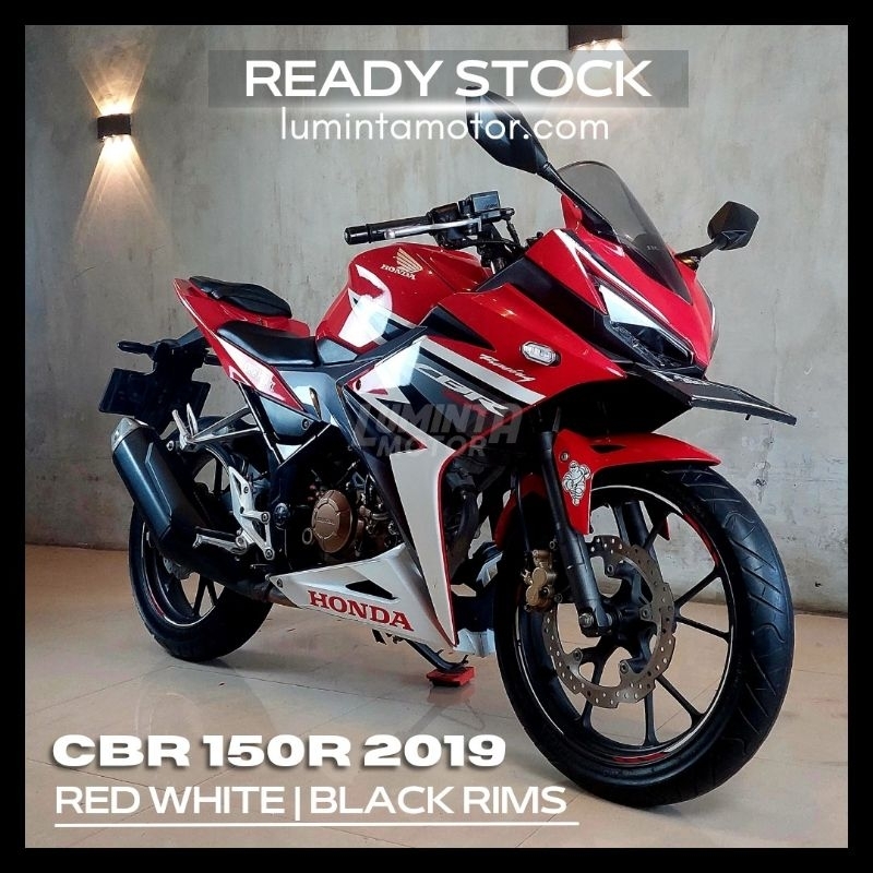 motor bekas sport CBR 2019 murah berkualitas